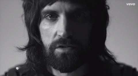 kasabian bow