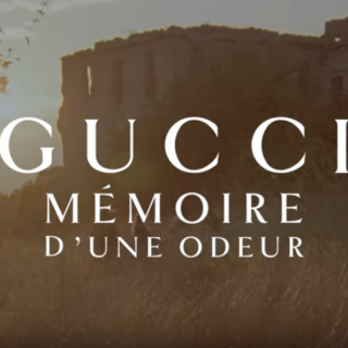Harry Styles in Gucci Mémoire d'une Odeur