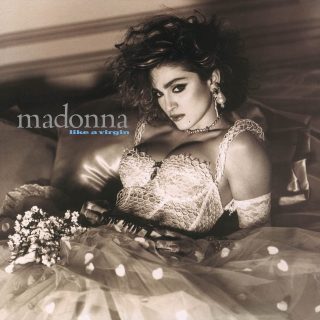 Material Girl - Madonna - Testo e Traduzione