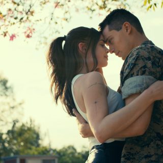 Sweet Caroline – Testo e Taduzione canzone film Purple Hearts